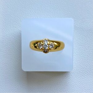 Elegant Gold Ring with Crystal Accents